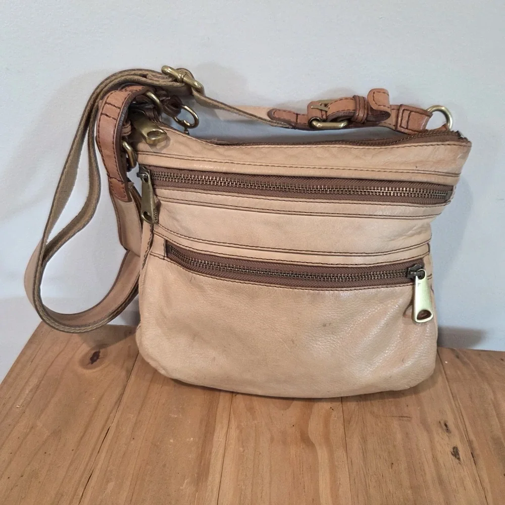 Fossil Tan Leather Crossbody Shoulder Bag Canvas Strap Key Charm Mul